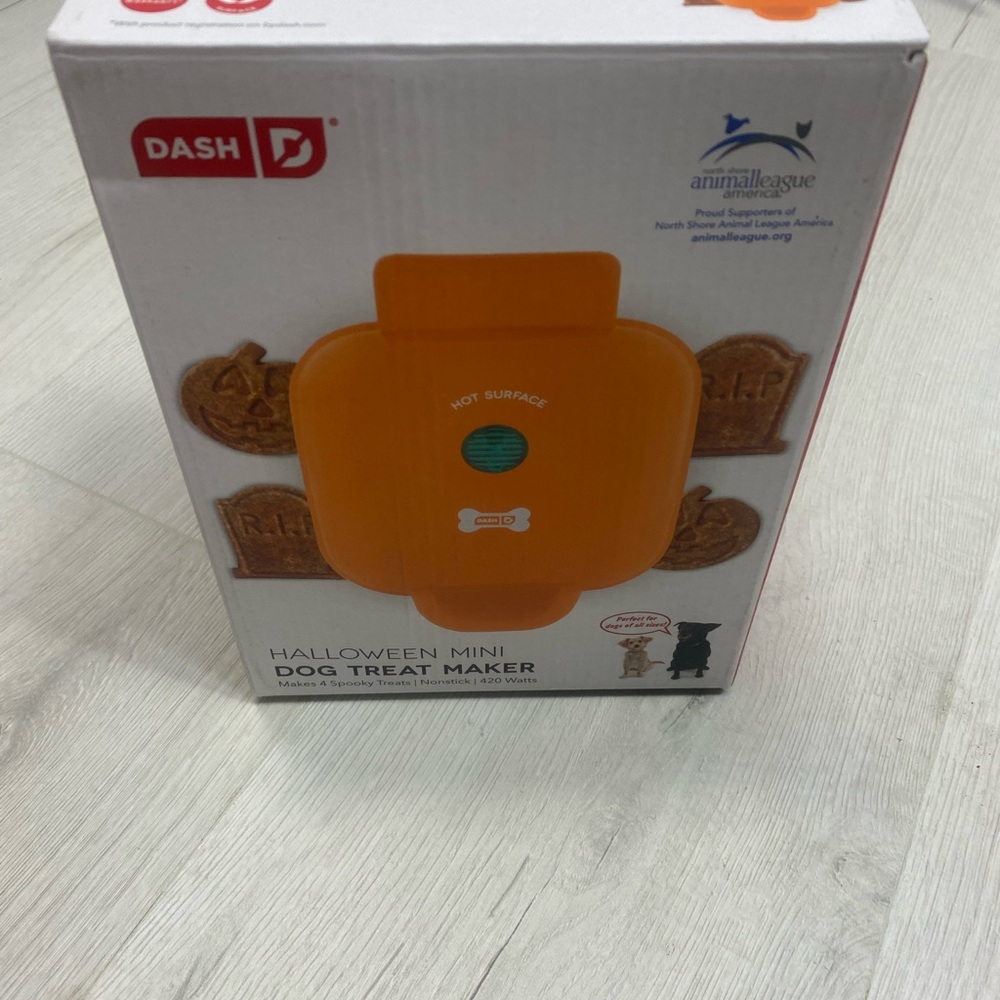 Dash Halloween Mini Dog Treat Maker - Orange